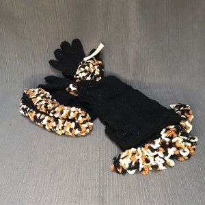 **NWT** GIRL’S KNIT SCARF, HAT, GLOVES SET